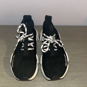authentic Balenciaga women’s speed lace up sneaker, black/white Woman’s Size 8